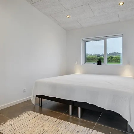 Feriehus Alyna - 200m From The Sea By Interhome Knebel